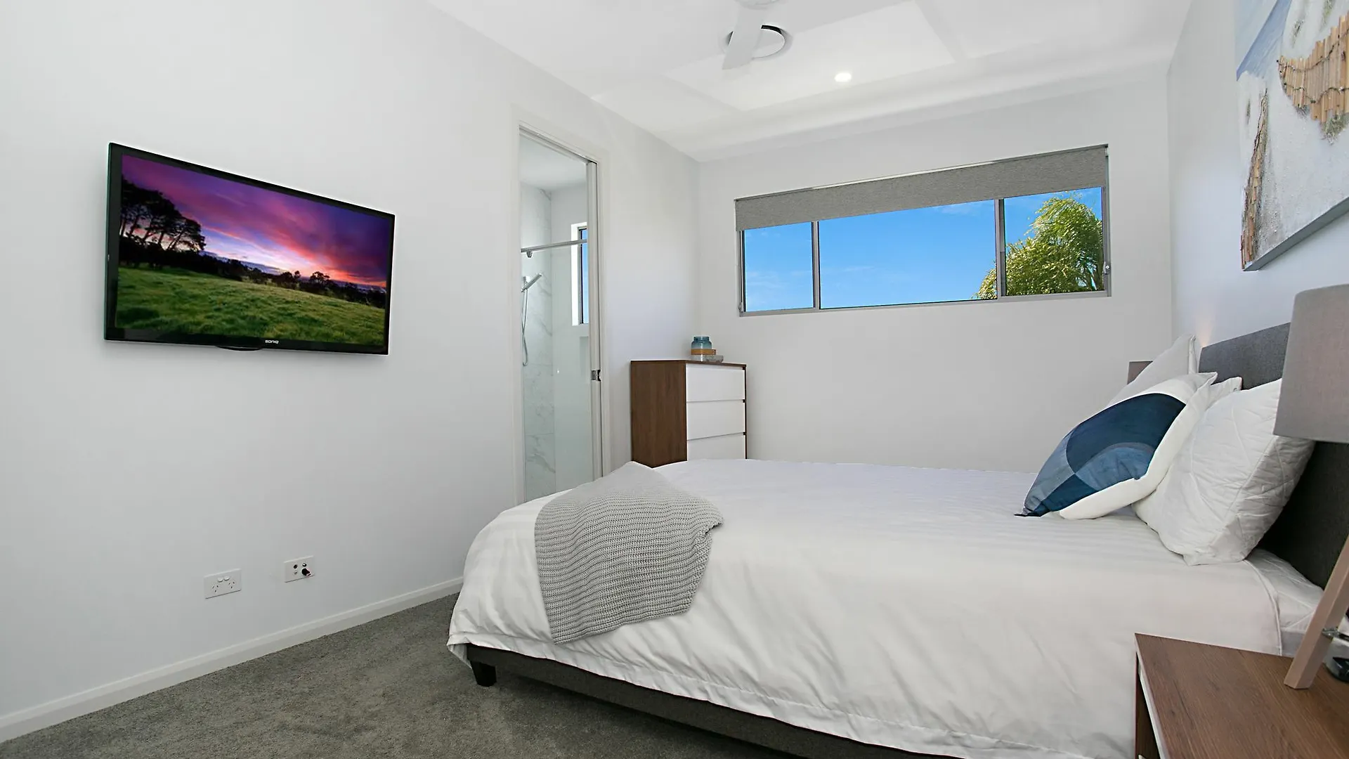 Vila Pacific Breeze Broadbeach Waters 0*,